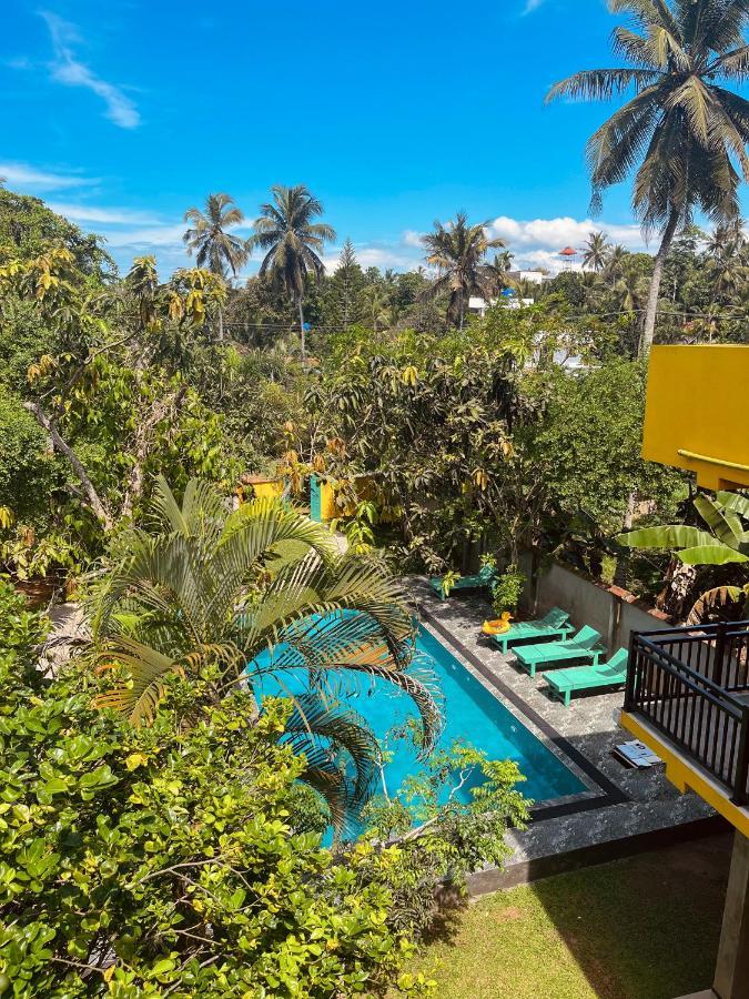 Easy Living Hotel Hikkaduwa Exterior photo